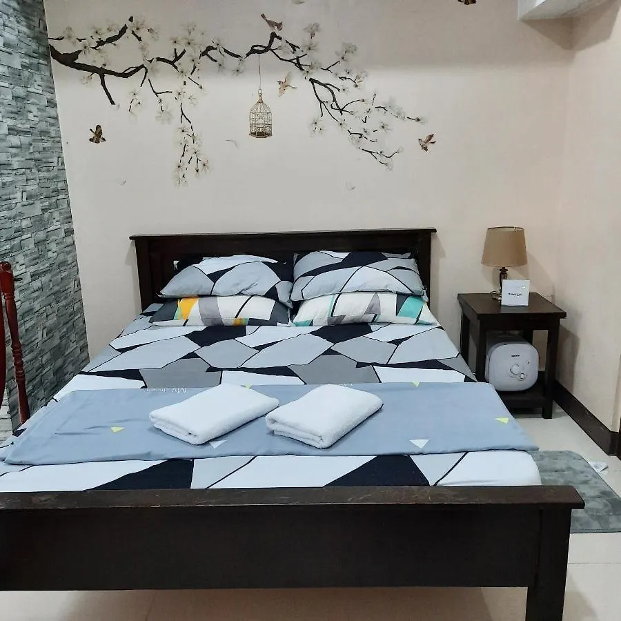 Cozy Studio Unit Manila Philippines
